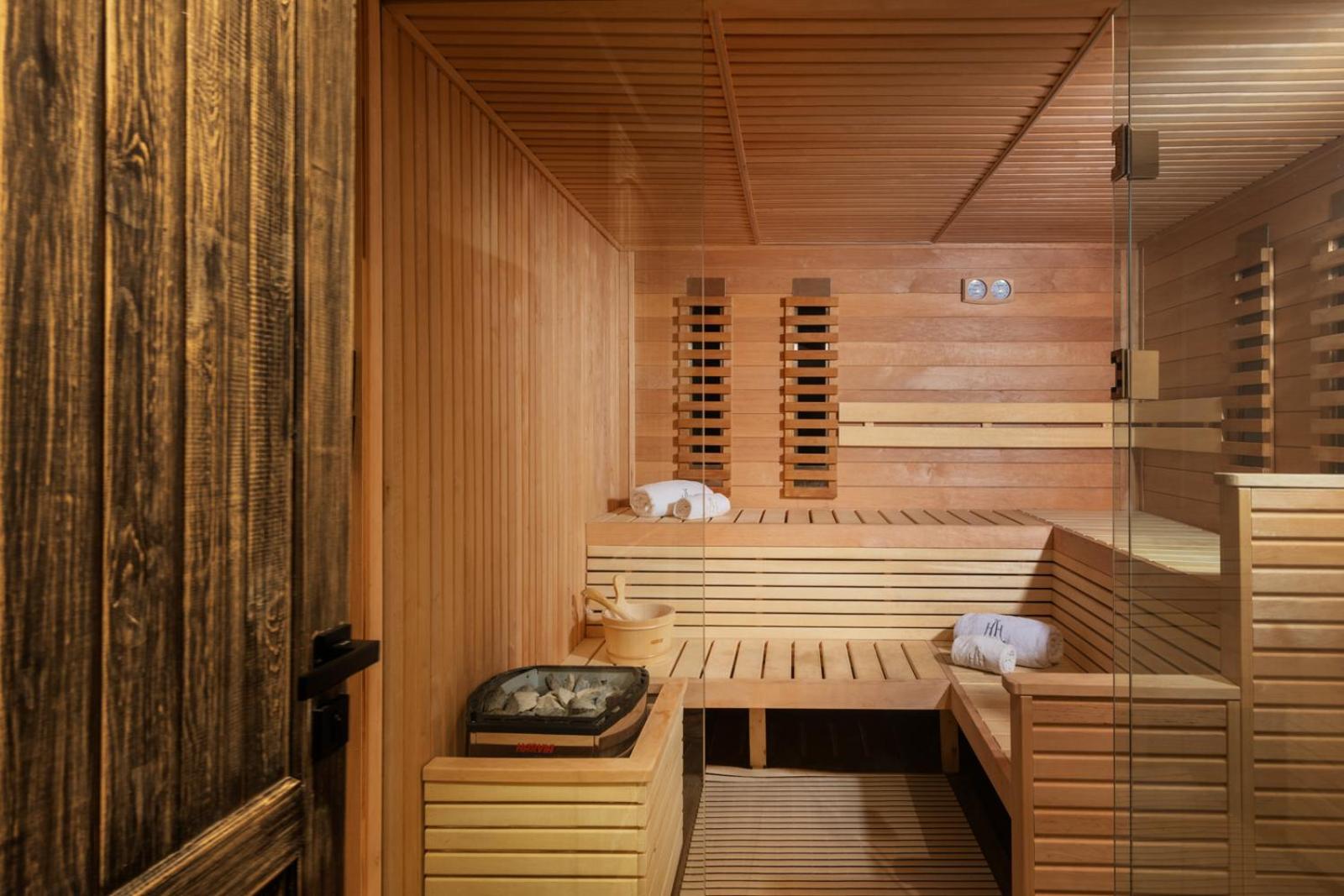 Hivernage Hotel & Spa Marrakesh Exterior photo A Finnish sauna